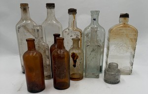 Lot of Antique Glass Medicine Apothecary Bottles Amber Clear Aqua