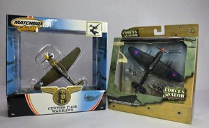 WWII Die-Cast Aircraft Matchbox Curtiss P-40E Warhawk &amp Forces of Valor Spitfire