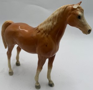 Vintage Breyer Molding Co. Chestnut Horse Figurine