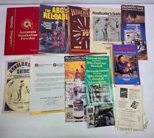 Large Lot of Vintage Reloading Manuals & Handloader Guides Winchester Hodgdon Hercules Accurate DuPont