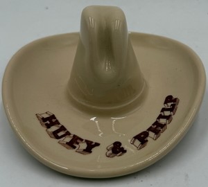 Vintage Huffy & Puffy Ceramic Cigar Cigarette Ashtray Rest