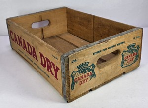 Vintage Canada Dry Ginger Ale Wooden Soda Advertising Crate