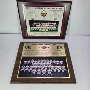 2 Minnesota Twins World Series Championship Plaques  1987 & 1991 Team Displays
