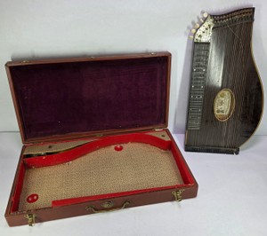 Antique Georg Tiefenbrunner Mittenwald Concert Zither with Original Fitted Case