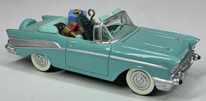 1994 Hallmark 1957 Chevrolet Bel Air Convertible Christmas Collectible  GM Licensed