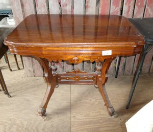 Vintage Table 36x26x29