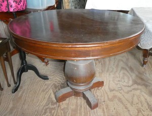 Vintage Round Table