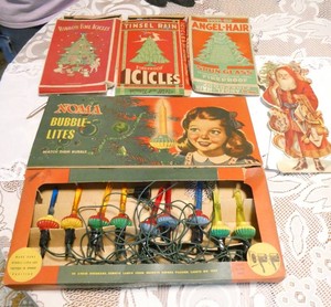 Awesome Vintage Bubble lights and tinsel with original packaging