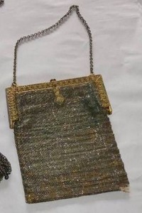 1930s French Art Deco micro beaded bag