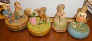 4 Vintage Anri Thorens and Reuge Music boxes