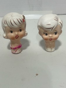 2 Vintage Ceramic Christmas Choir Singer Heads Holt Howard Napco