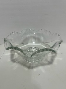 Vintage Indiana Glass Village Guild Footed Serving Bowl BEAUTIFUL