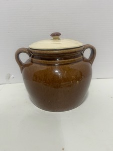 Cute USA Pottery Bean Pot with Repaired Lid
