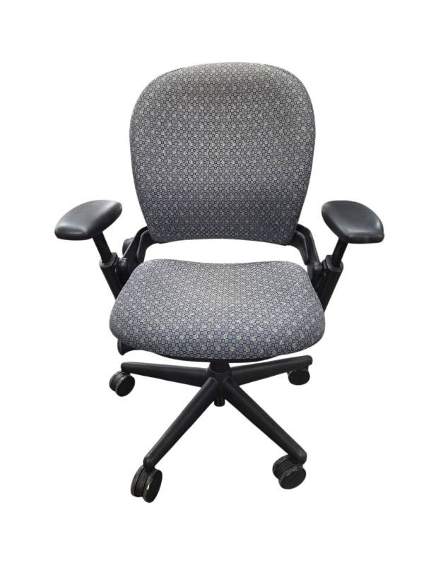 Steelcase Leap V1 Task Chair Retail $800