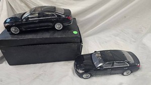 Pair of 118 Scale, Hyundai Genesis G90