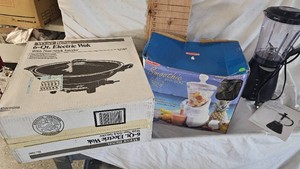 Electric Wok, Like New, SoHO Mixer, Smoothie Pro 600