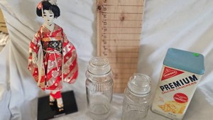 Nabisco Cracker Tin, 2 Planters Jar, Giesha Doll