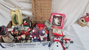 Lot Lot of Christmas Dcor