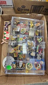 Lot of Vintage Pins as Pictured