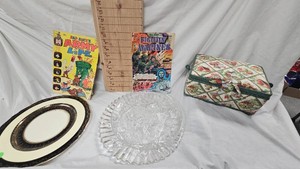 Sad Sack and Fightin Marines Comic Books, Sewing Basket, Serving Trays