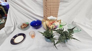 Uranium SugarCreamer, Vase, Etc