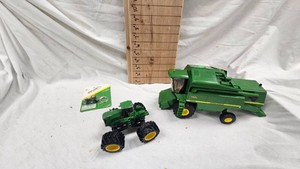 Replica John Deere 2660 and John Deere Key Chain, Misc