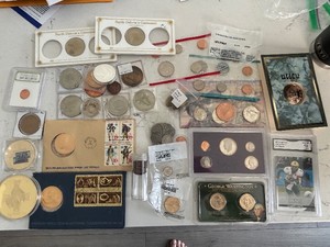 Coins, Tokens, Medallions