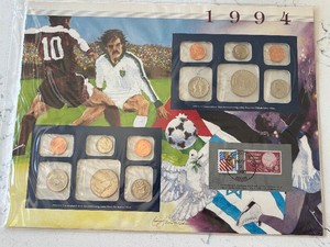 1994 P & D Mint Sets
