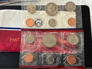 1987 P & D Mint Set