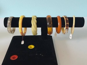 Vintage Bangle Bracelet Assortment (Lot of 7)