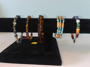 VTG Beaded Bracelets - Assorted Multicolor Designs (Lot of 5)