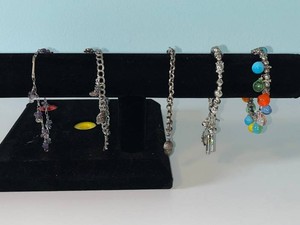 VTG Costume Jewelry Bracelets Mixed Lot (Lot of 5)