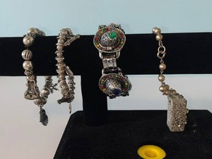 VTG Costume Jewelry Mixed Lot - Charm Bracelets