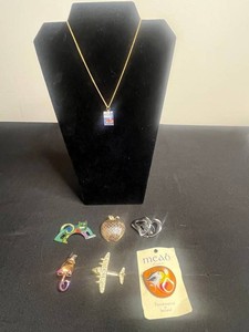 Costume Jewelry Mixed Lot - Rice Krispies Necklace & 6 Brooches (Lot of 7)
