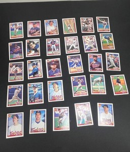 Baseball Cards - 1990 Topps Minnesota Twins