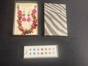 Costume Jewelry - Erica Lyons Necklace & Earrings Mixed Lot