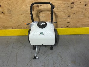 Master Mfg, MASTER GARDENER SPRAY 9 GAL, Tank Size 9 Gal, Flow 1 GPM, Pressure 40 PSI, Model# PCD-E3-009B-MM Msrp $225