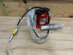 $280 Strongway 20-Ton AirHybrid Short Bottle Jack