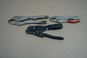 Locking Pliers