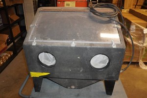 Sandblasting Cabinet