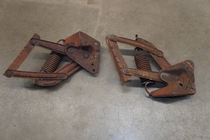 Chevy Squarebody Hood Hinges