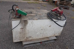 Dual Chamber Fuel Transfer Tank with Pumps