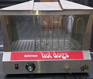 Classic Steamro hot dog and bun steamer