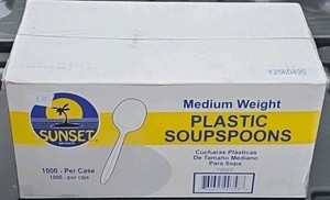 medium weight plastic spoons (entire case)