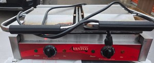 Avantco Double Panini Press Sandwich Grill