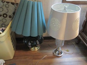 Mismatch table lamps with sades