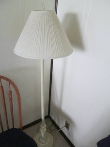 Decorative metal freestanding floor lamp with shade nearly 5ft tall