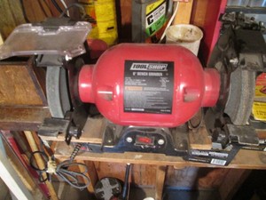 Tool Shop 6in Bench grinder