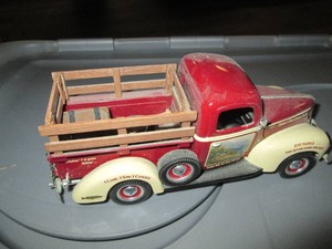 Ertl Collectibles Terry Redlin die cast replica 1940 Ford pick up truck