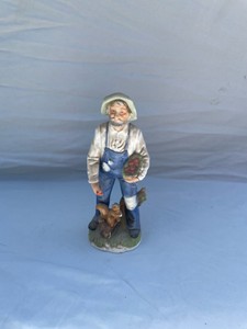 HOMCO ELDERLY FARMER #37